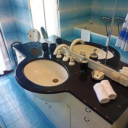 Laura Apartmán