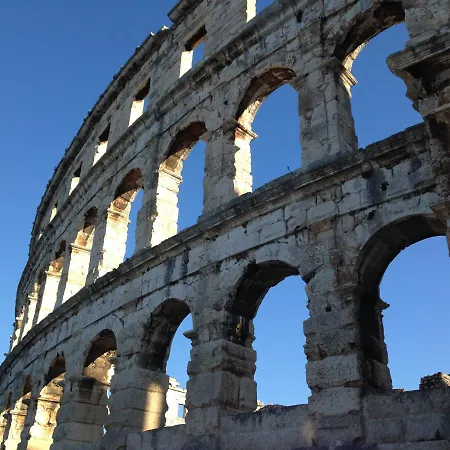 Laura Appartement Pula